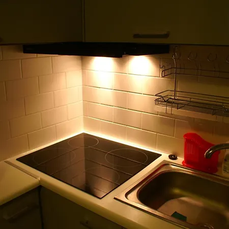 Cozy, Equipped With Free Monitored Private Parking Close To Old Town Daire
