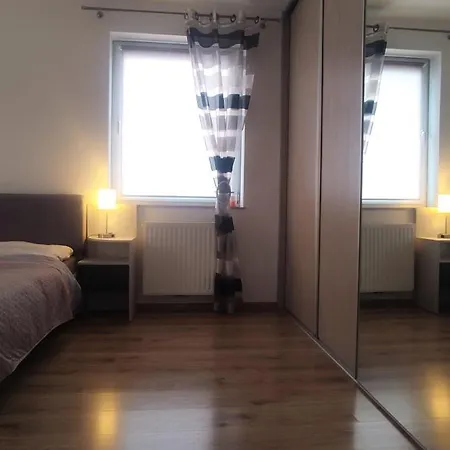 Appartamento Cozy, Equipped With Free Monitored Private Parking Close To Old Town Cracovia